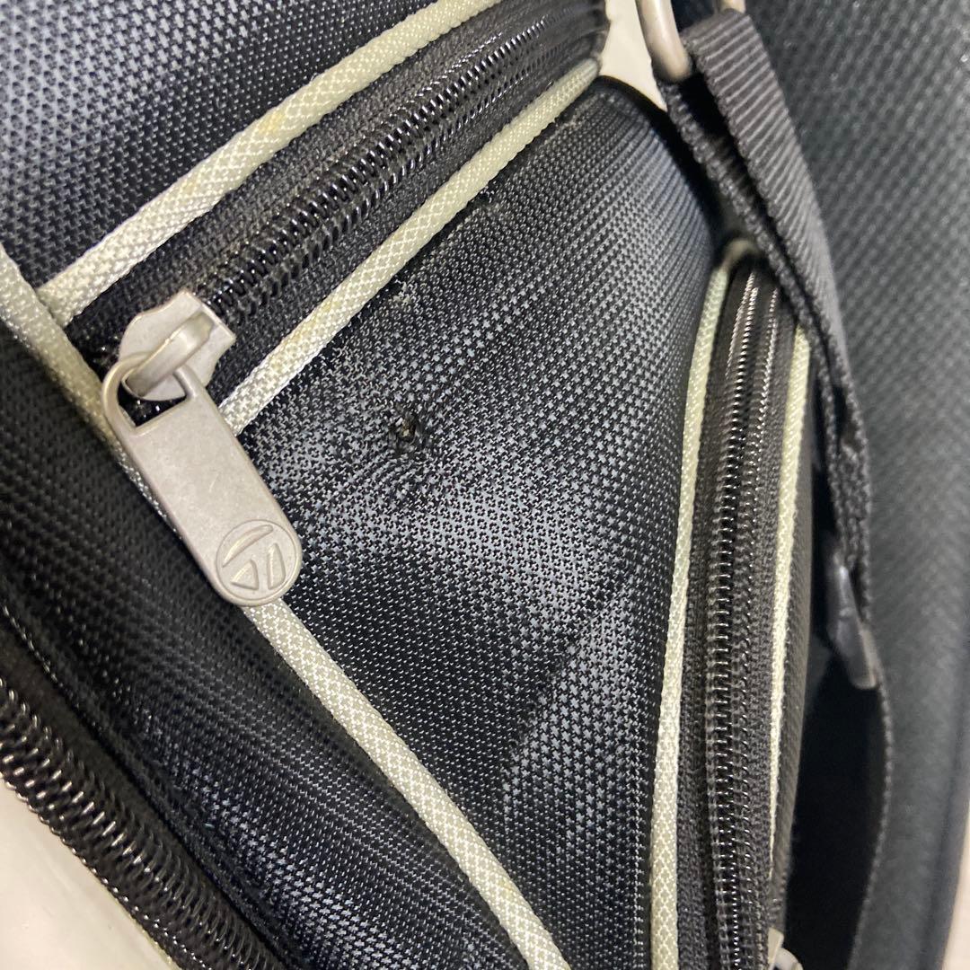 TaylorMade キャディバッグ 黒　白　ゴルフバッグ　テーラーメイド