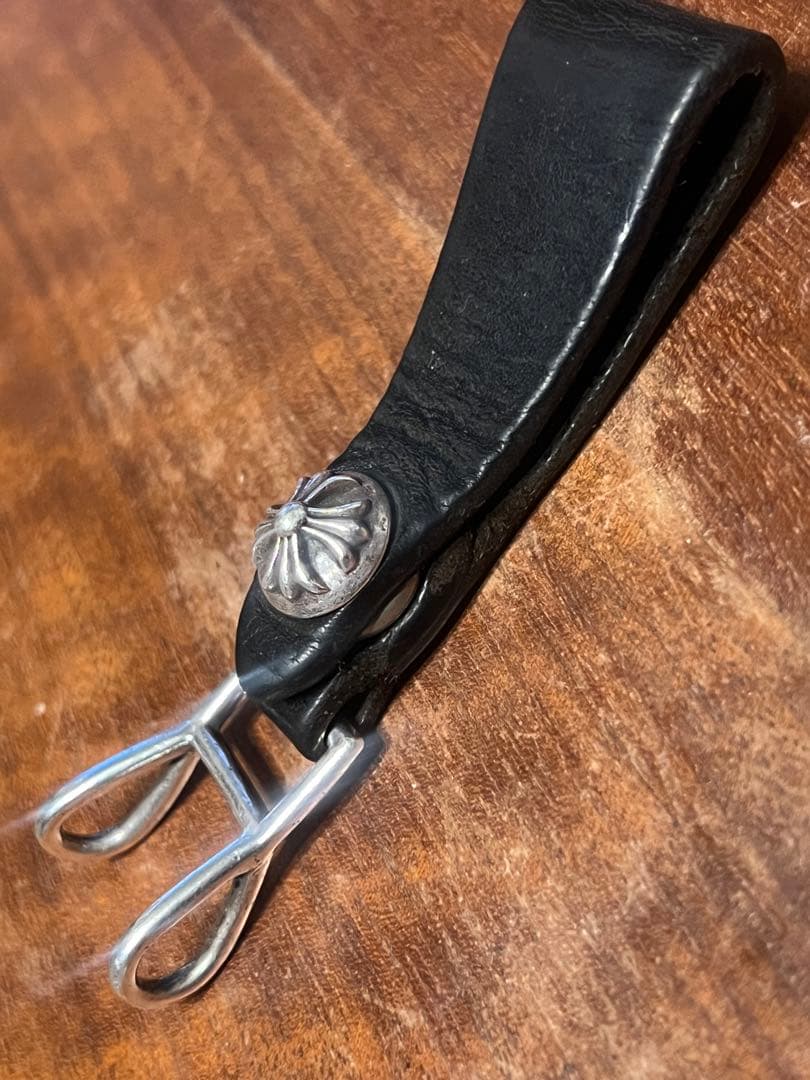 クロムハーツ クロスボールレザーベルトループ　CHROME HEARTS