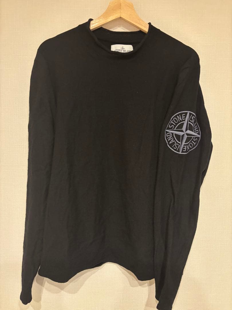STONE  クルーネックニット