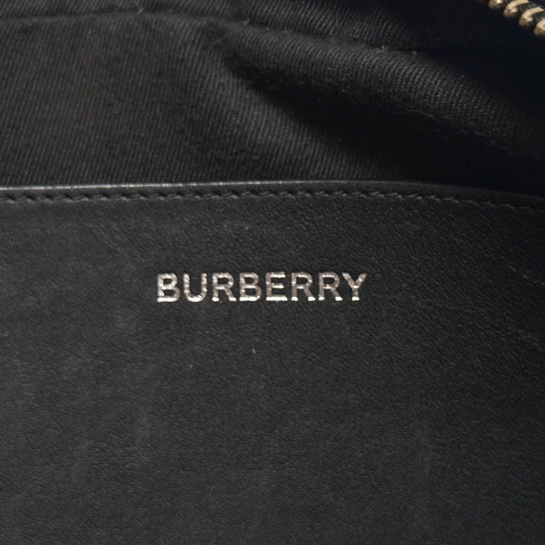 m92【未使用級】バーバリー　ロンドンチェック　PVC ボディバッグショルダー.