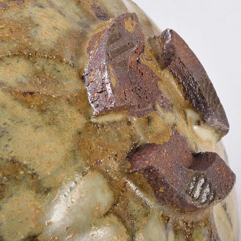 茶道具　高取焼　高鶴元作　萱釉　割高台茶碗　共布共箱　V　R9054