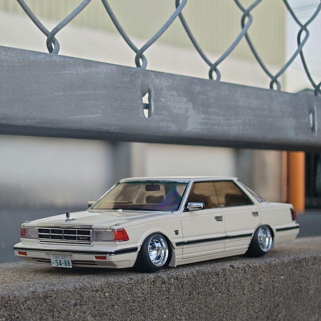 プラモデル　Y30セドリック