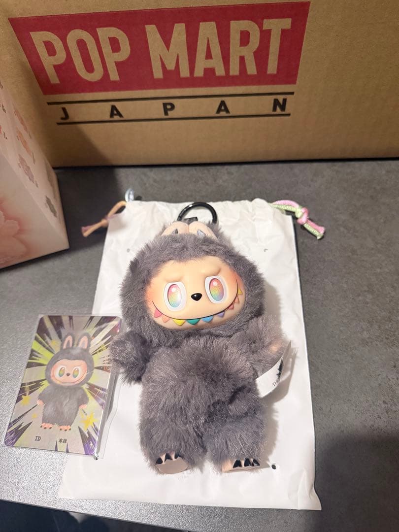 ラブブ　Big into Energy エナジー ID シークレット　国内正規品