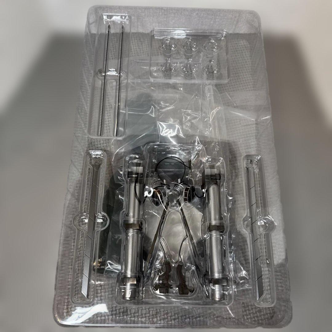 【リヴァイ】進撃の巨人 メディコム・トイ（初回生産限定仕様）