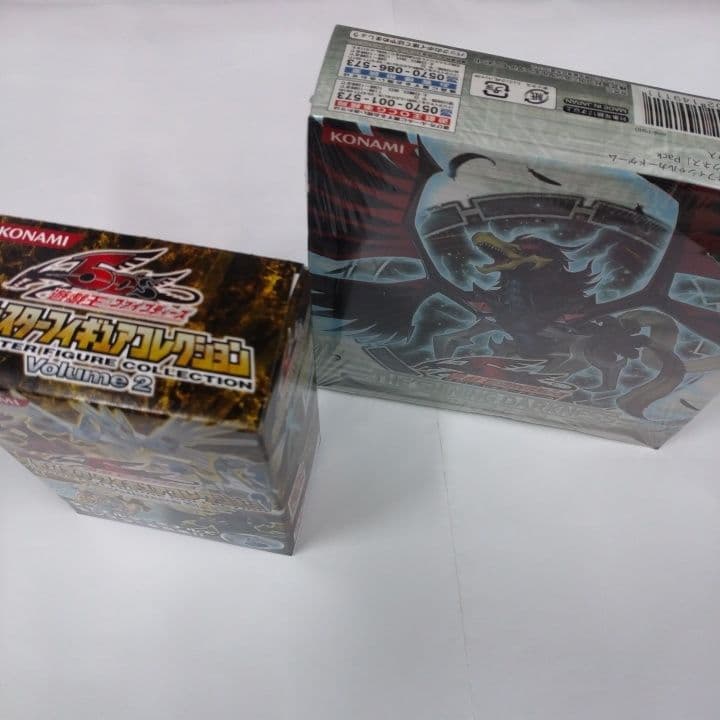 遊戯王THESHINING DARKNESS &モンスターフィギュアコレクション