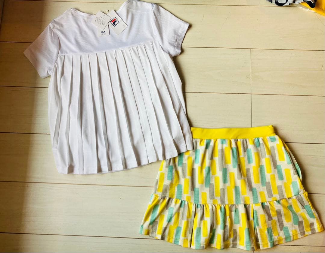 FILAフィラ＊白のエアリーバックプリーツトップスと黄色のスコートセットS