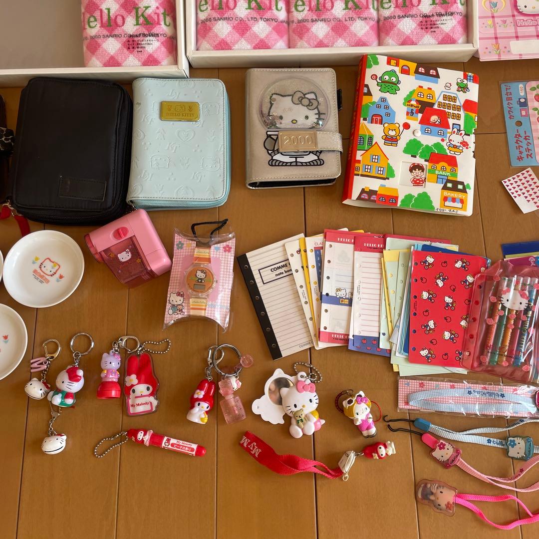ハローキティ サンリオ キャラクターグッズ レトロ 昭和 平成　ギャルまとめ売り