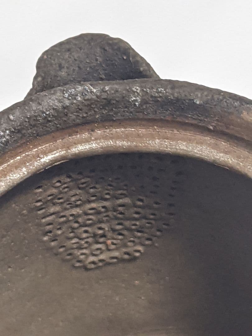 宝瓶（陶印あり）箱なし、説明書なし。