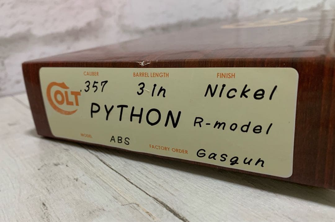 u*a様 【美品】 タナカ コルト パイソン 357 ニッケル 3インチ アルタ