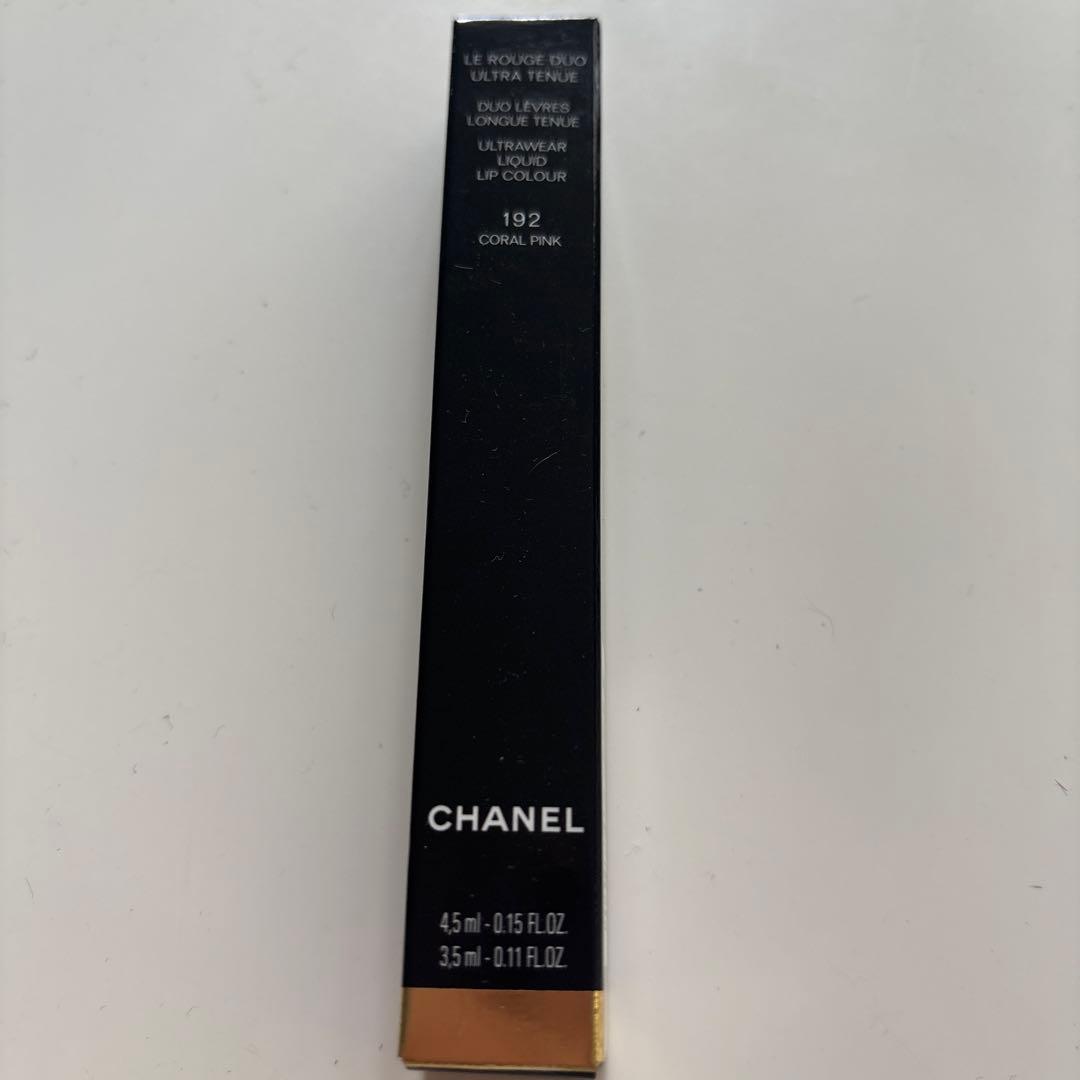 CHANELル ルージュ デュオ ウルトラ トゥニュ　 192 コーラルピンク