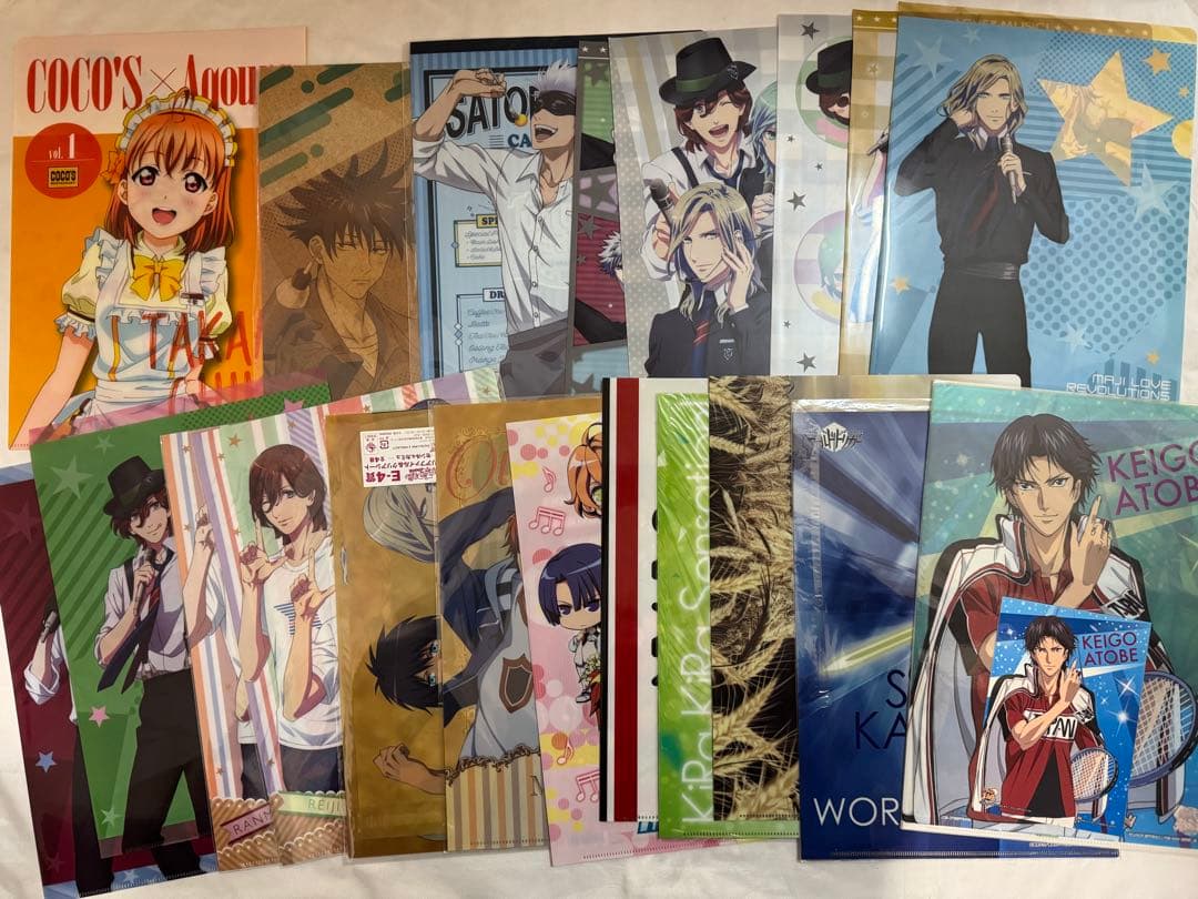 アニメ、ゲーム系　クリアファイル　３００枚以上まとめ売り　ラブライブ　ゴジラ