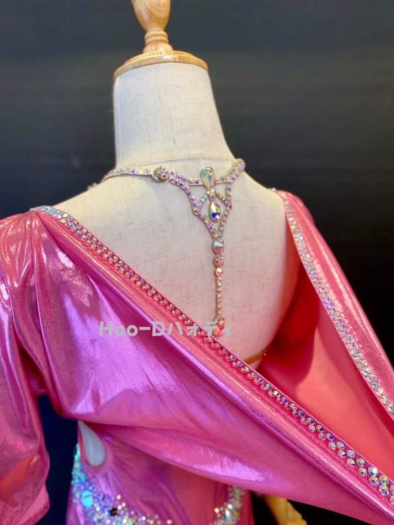 新品★ラテンドレス★メタリック★桜ピンク★社交ダンス★競技