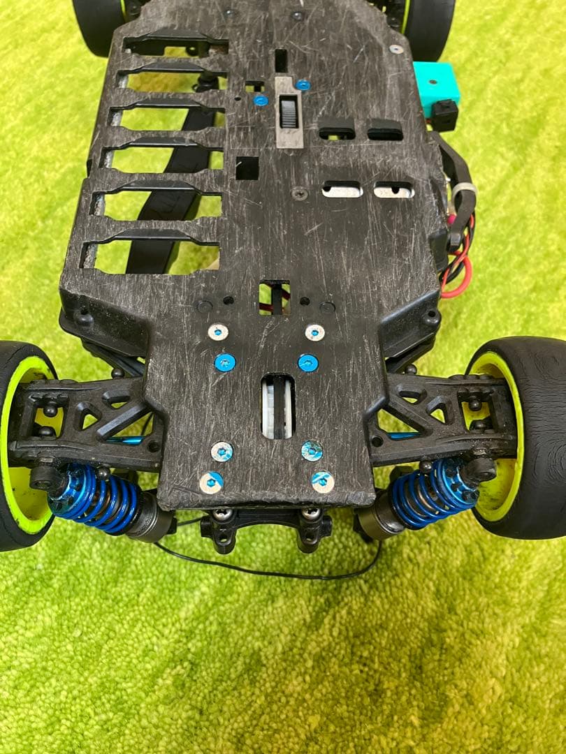 タミヤ　TA-05 メカ付き(サーボ、アンプ、ポンダー、受信機、モーター)