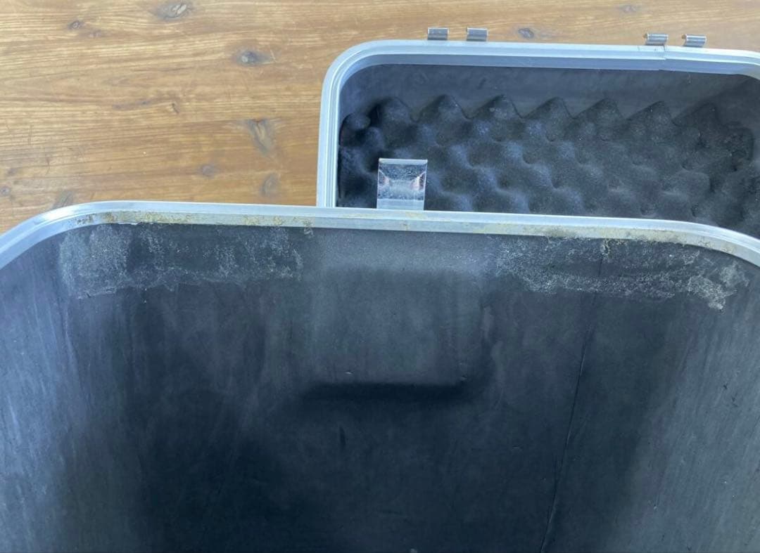 レコードケース　LPレコード　ハードケース　ジュラルミンケース　ステッカー