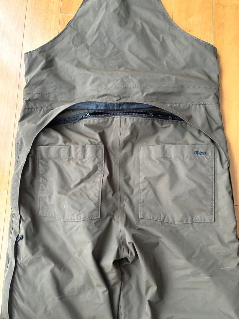 green Clothing Co. ビブパンツ、ダークグレー Lサイズ