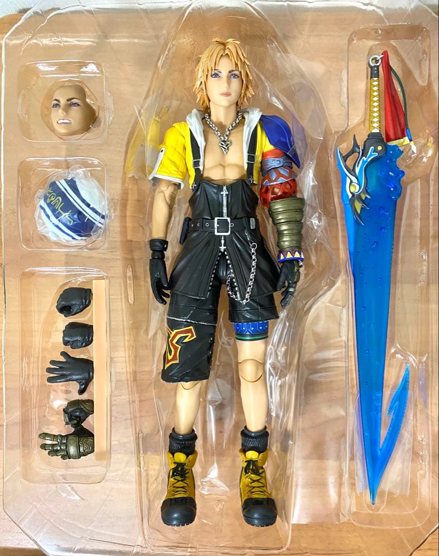 FINAL FANTASY X プレイアーツ改 ティーダ ユウナ フィギュア