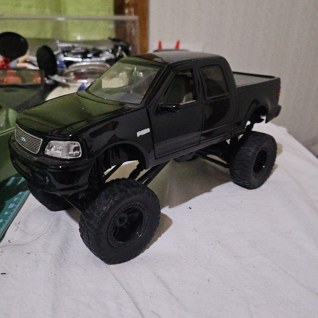 1/24 希少レア　Jada Ford　F-150　ハイリフト　ピックアップ