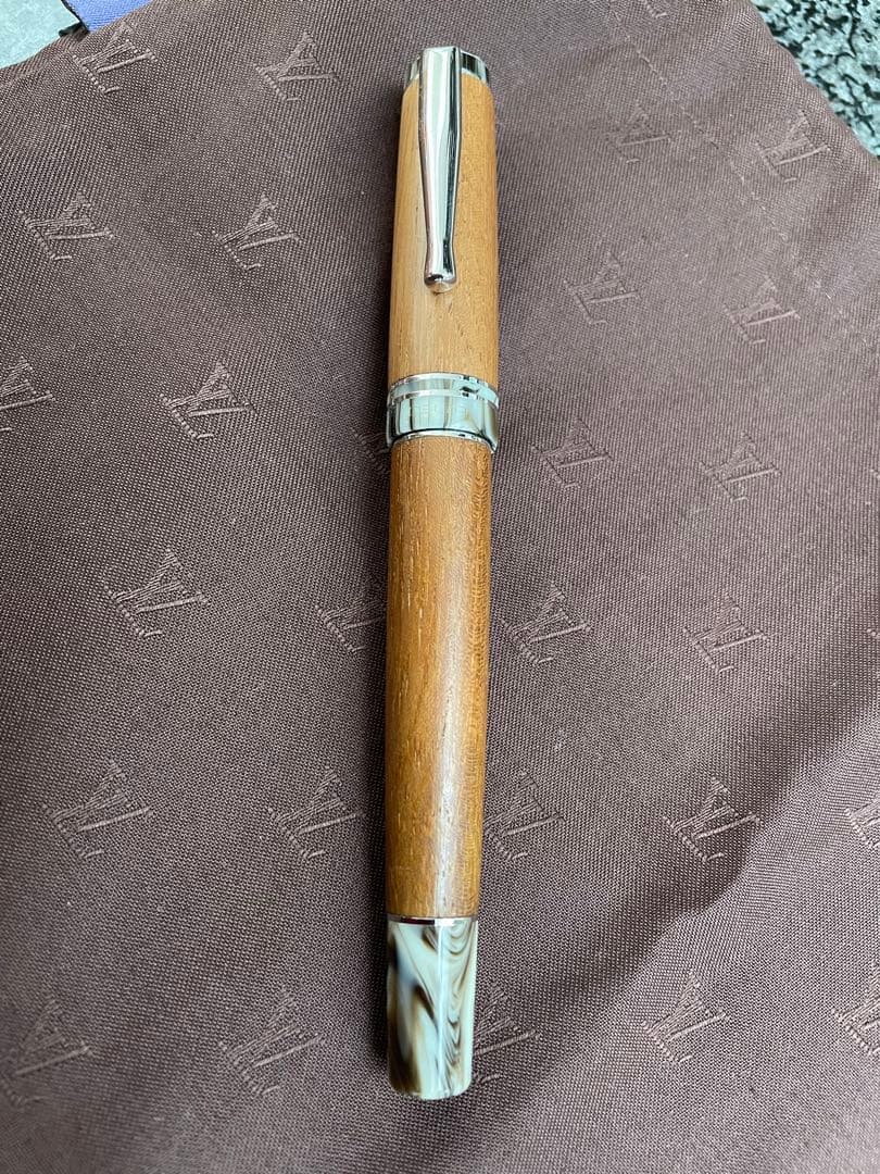 DELTA デルタ　万年筆　Sea Wood