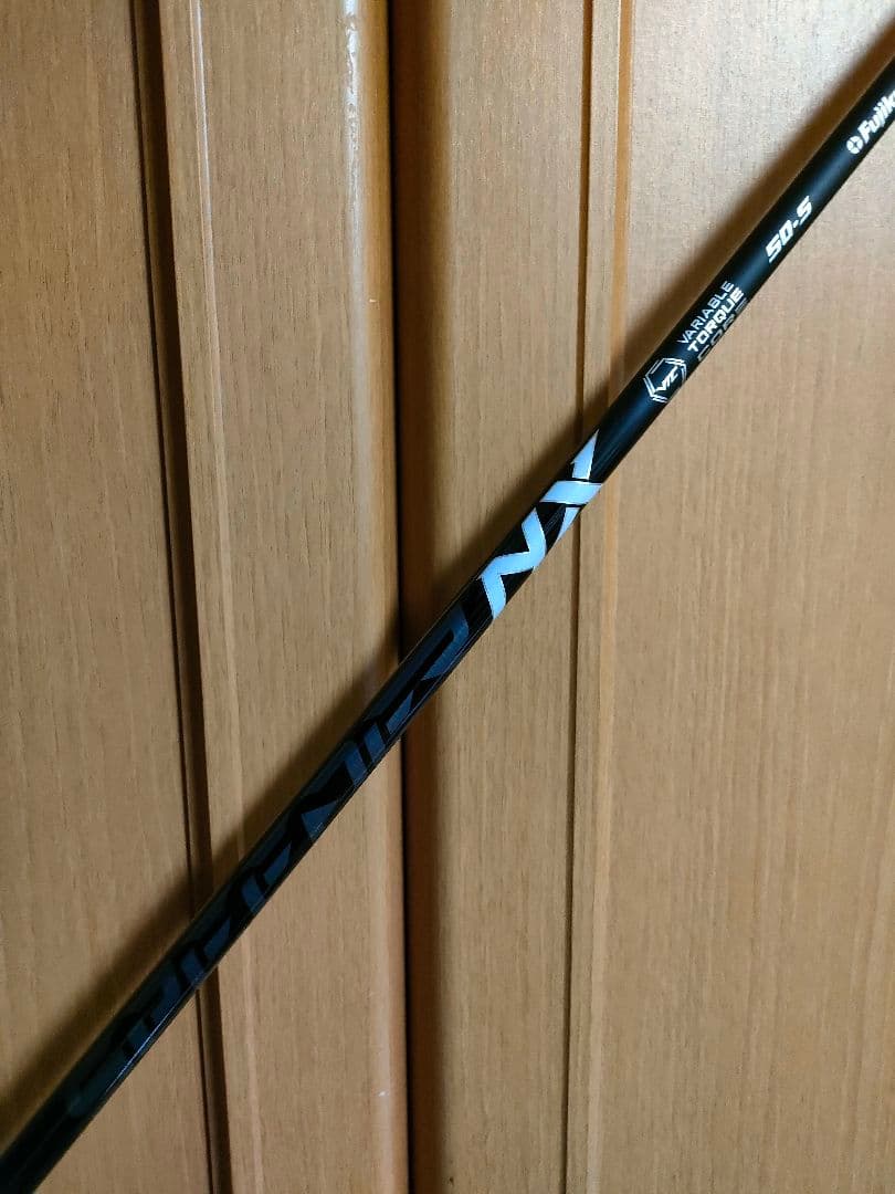 スピーダーNXブラック　50ｓ　ドライバー用　ブリヂストンスリーブ