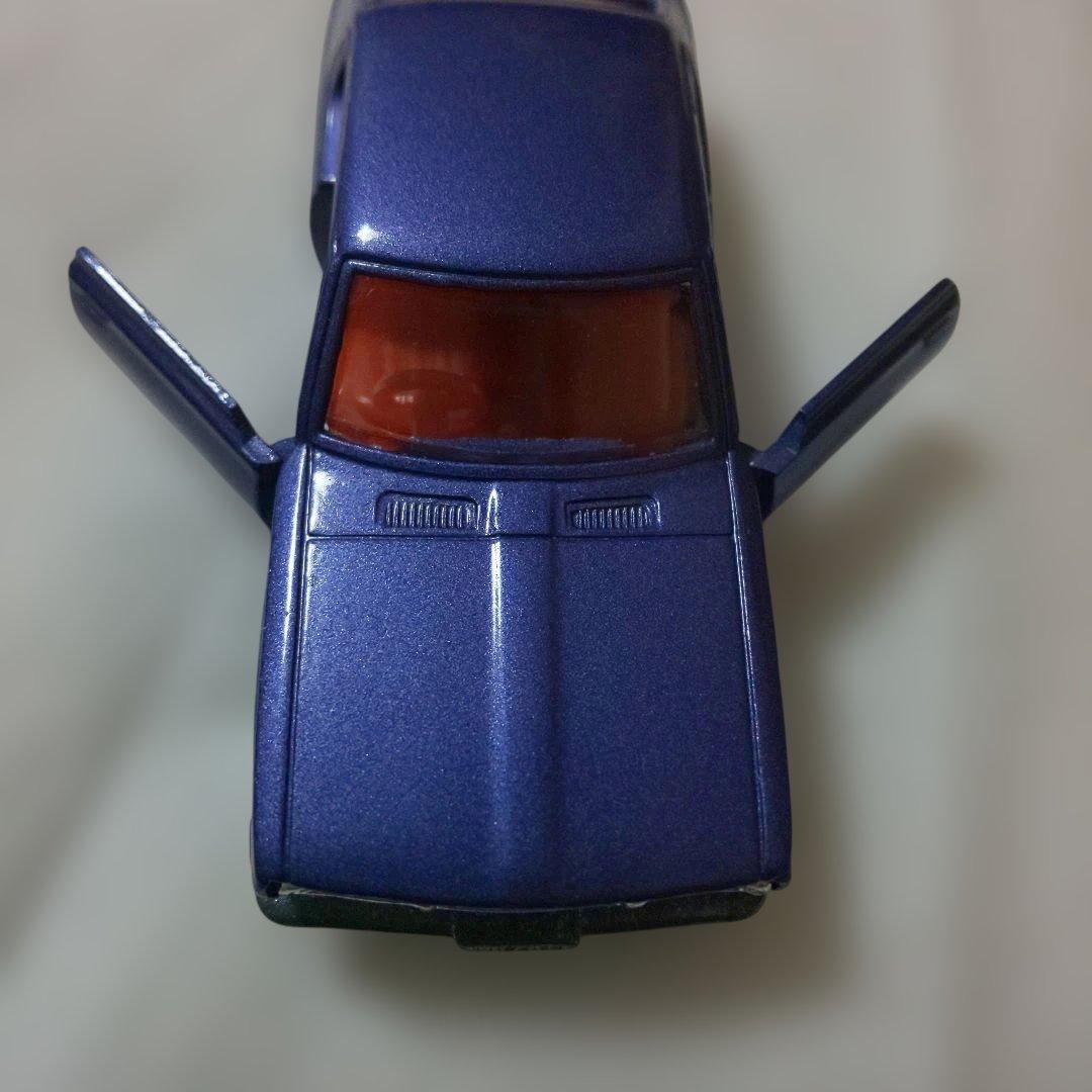 黒箱62ニッサン ブルーバード1800SSS-E(1E)