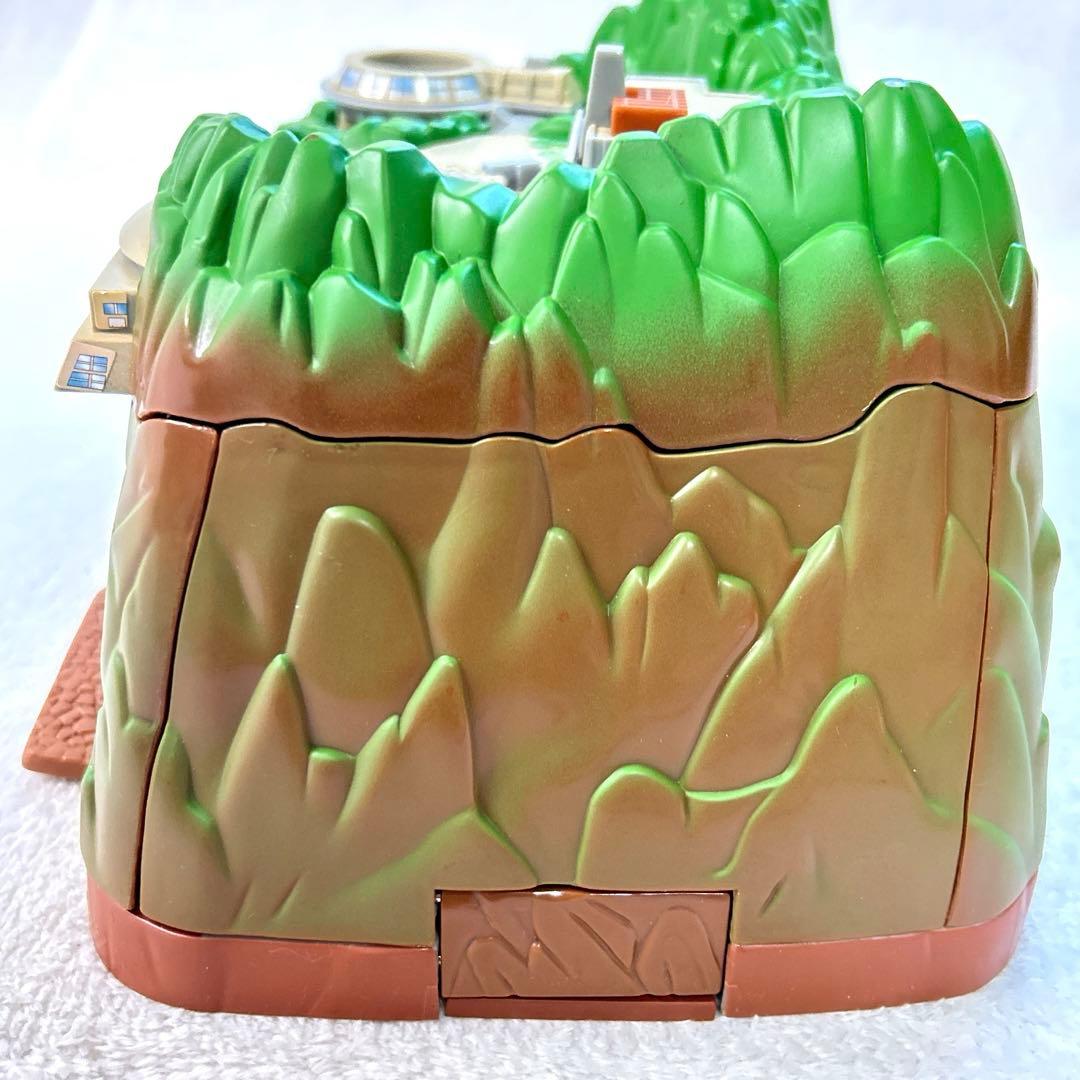 タカラ　サンダーバード　トレーシーアイランド　トランスフォーミング　プレイセット