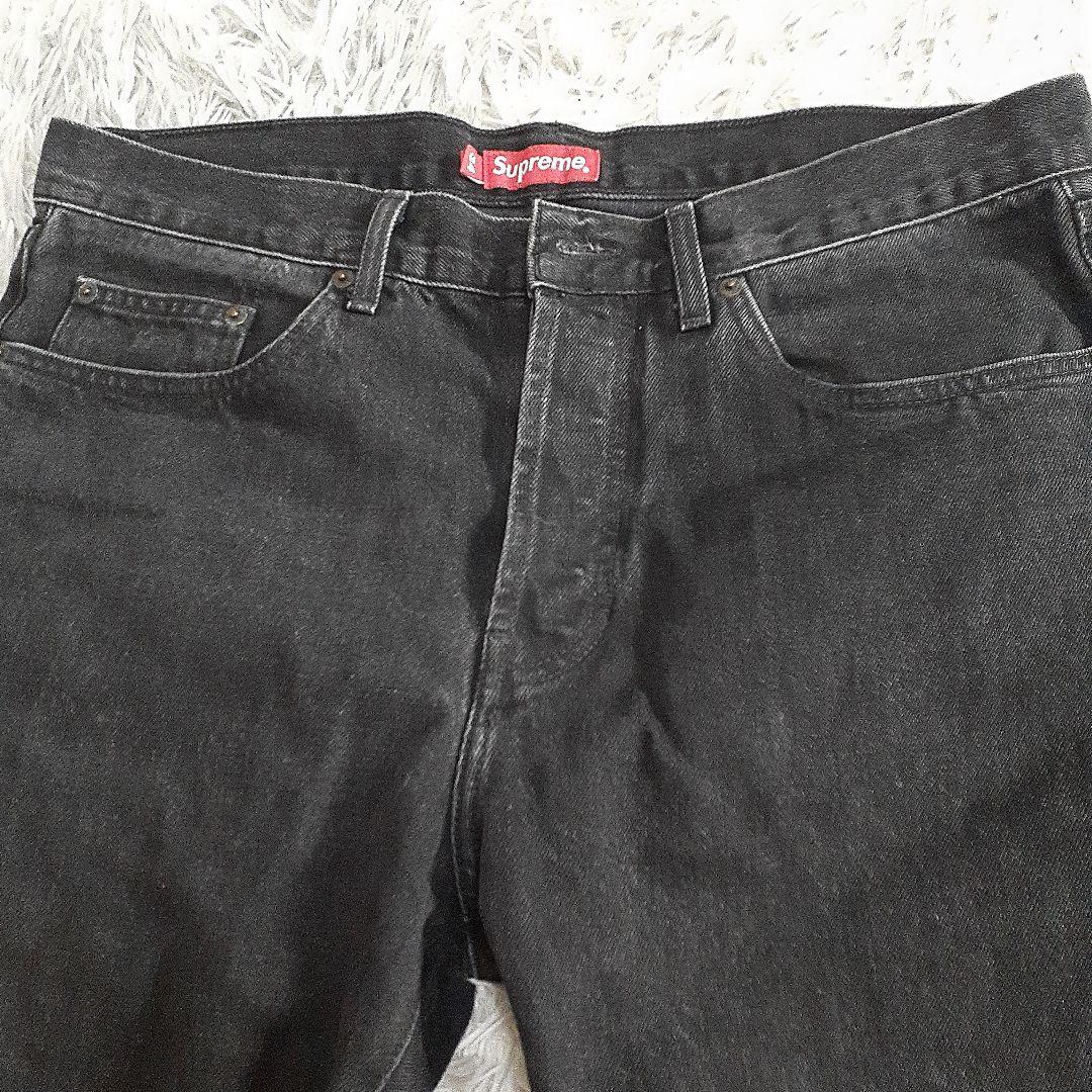 ３４　SUPREME デニム　ズボン　ジーンズ