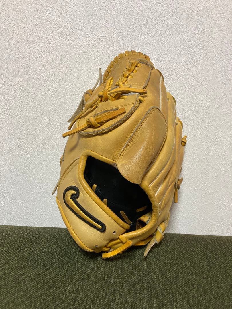 NIKE軟式用グローブ　松坂大輔モデル　左投げ用