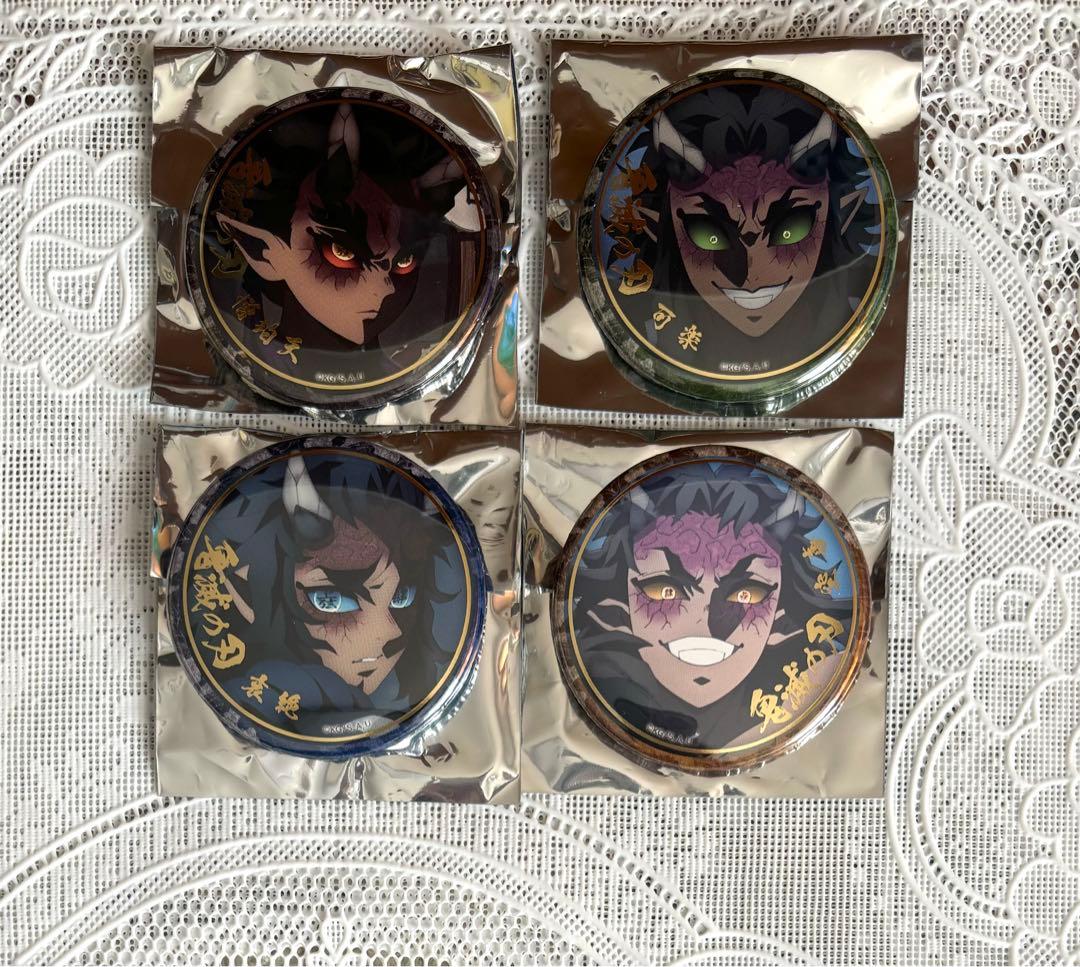 鬼滅の刃　箔押し缶バッジ　哀絶　可楽　空喜　憎珀天
