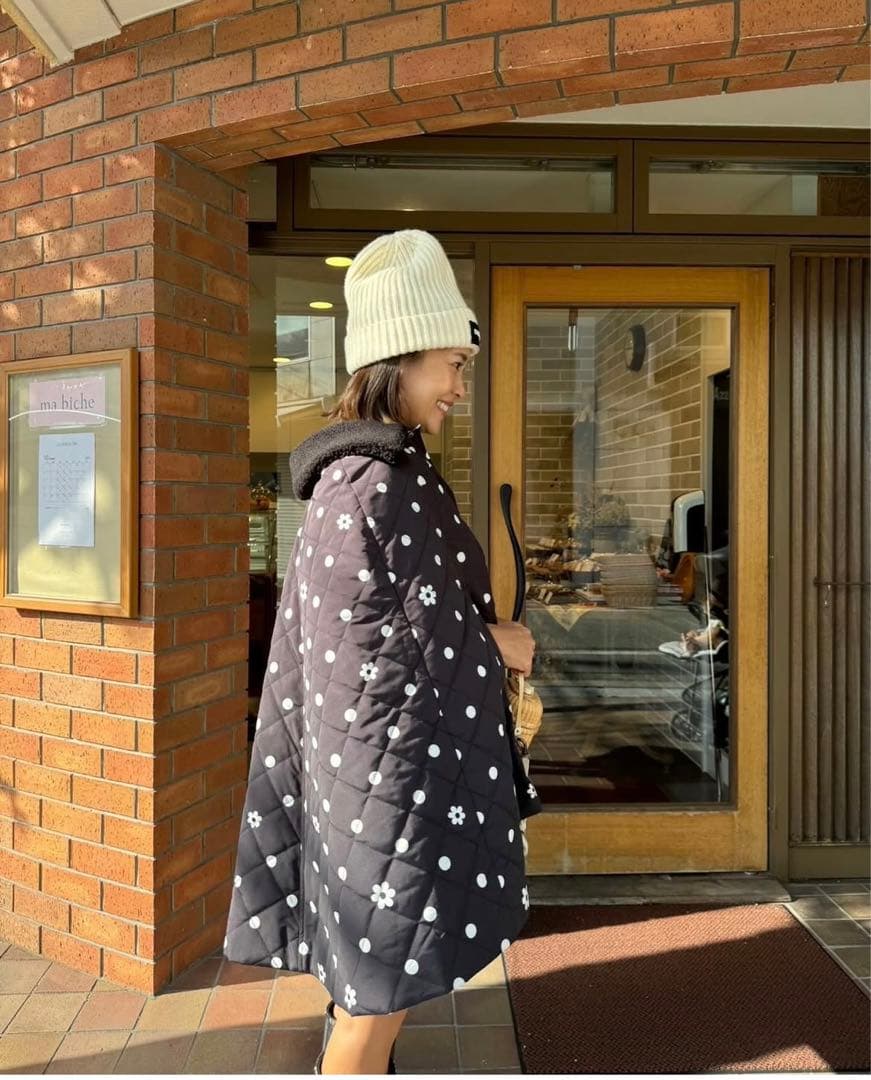 新品タグ付rosymonster フラワードット　ケープ　ショートパンツ　セット