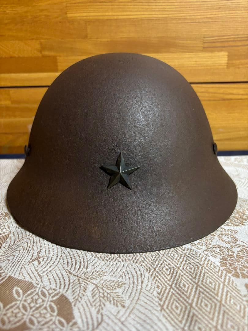 鉄兜　日本　日本軍　戦時中　星付き　ヘルメット