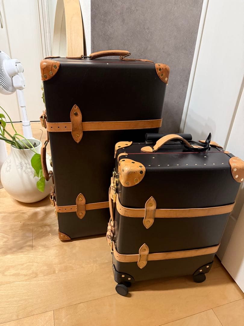 グローブトロッター ラージスーツケース74L