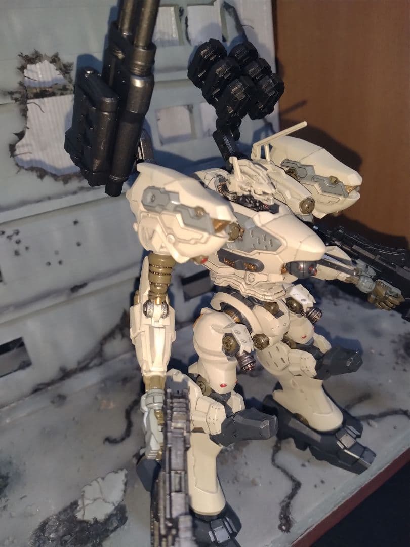 30MM ARMORED CORE Ⅵ ナイトフォール組み立て塗装済み完成品