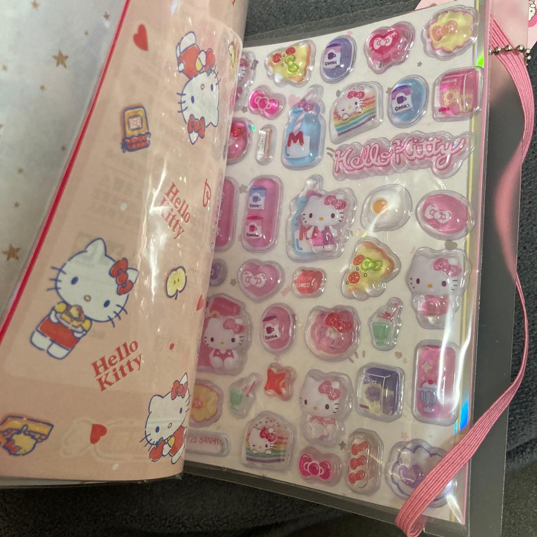 ハローキティ シール帳 完成品