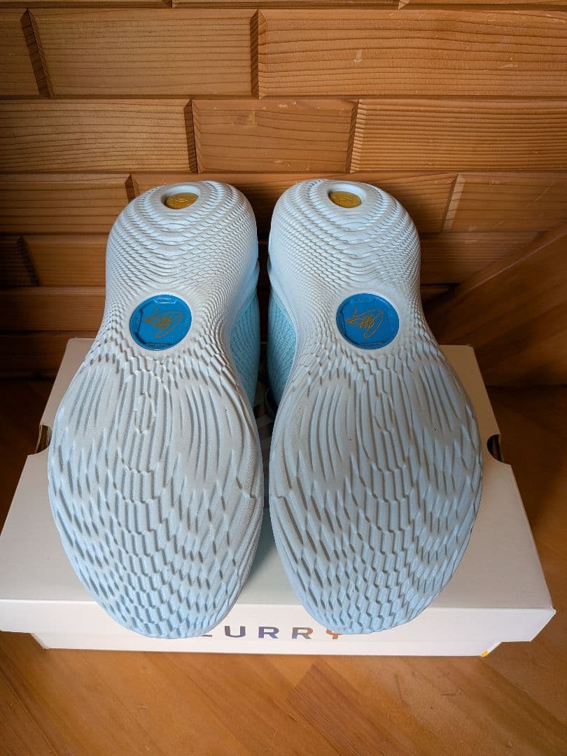 Curry 12 【PISCES】26.5㎝　カリー12　水色　アンダーアーマー