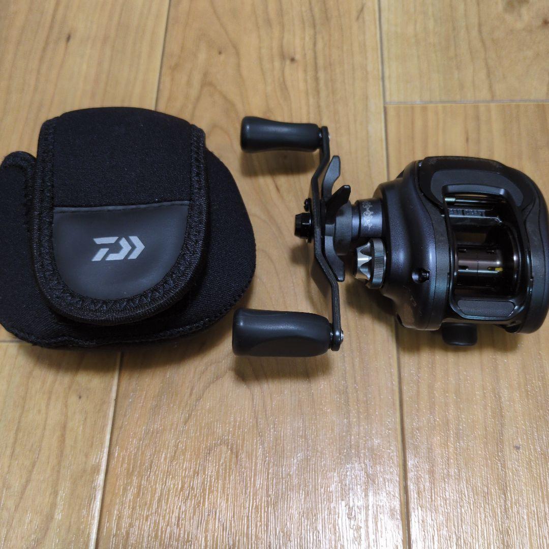 ガンクラフト　T3マーゴ　ベイトリール リールカバー付き