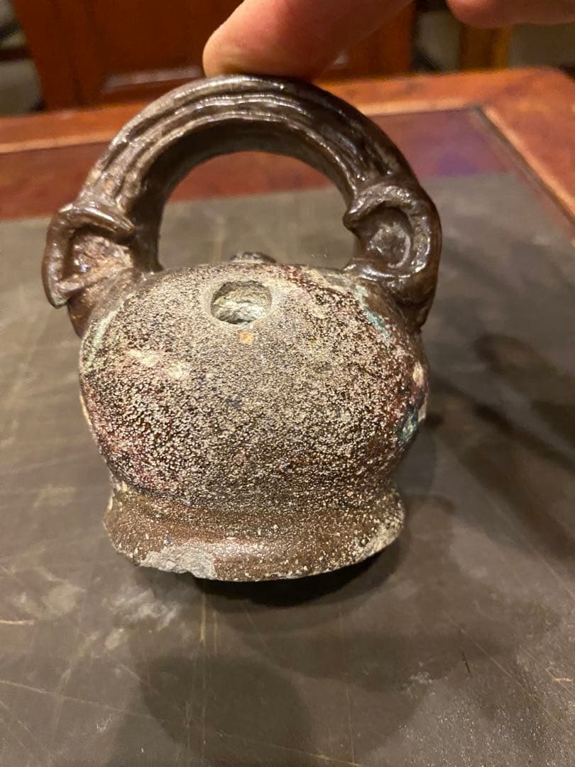 ベトナム　クアンドゥック陶器鑑賞台付　一輪挿し　ヴィンテージ　レア 茶器小物