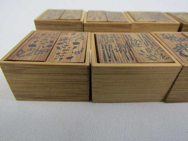 Y4-1203　◇茶道具 香道具 十種香札 ( 白竹製 ) 香用具◇