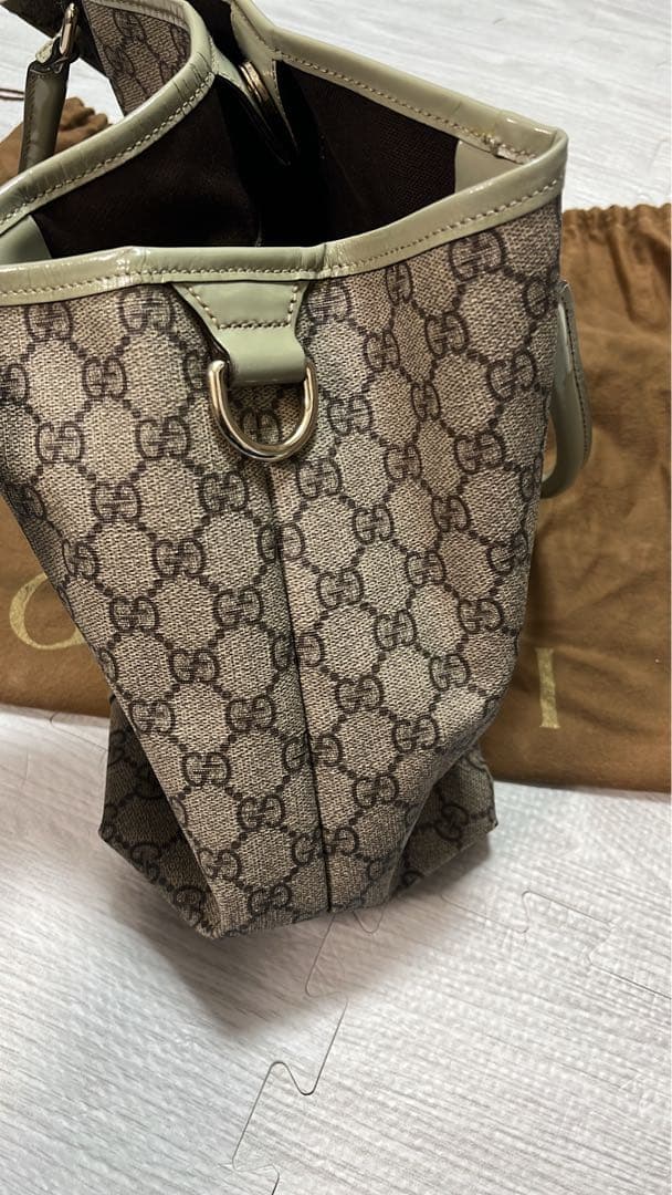 グッチ GGスプリーム ハンドバッグ