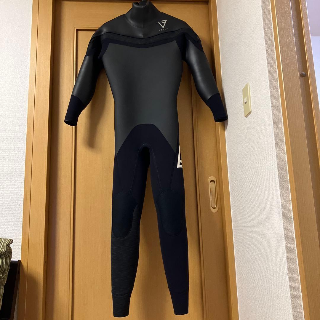 SEVEN セブン　ウェットスーツ　セミドライ　5mm×3mm ハイネック