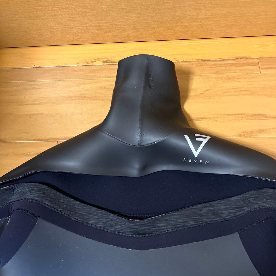 SEVEN セブン　ウェットスーツ　セミドライ　5mm×3mm ハイネック