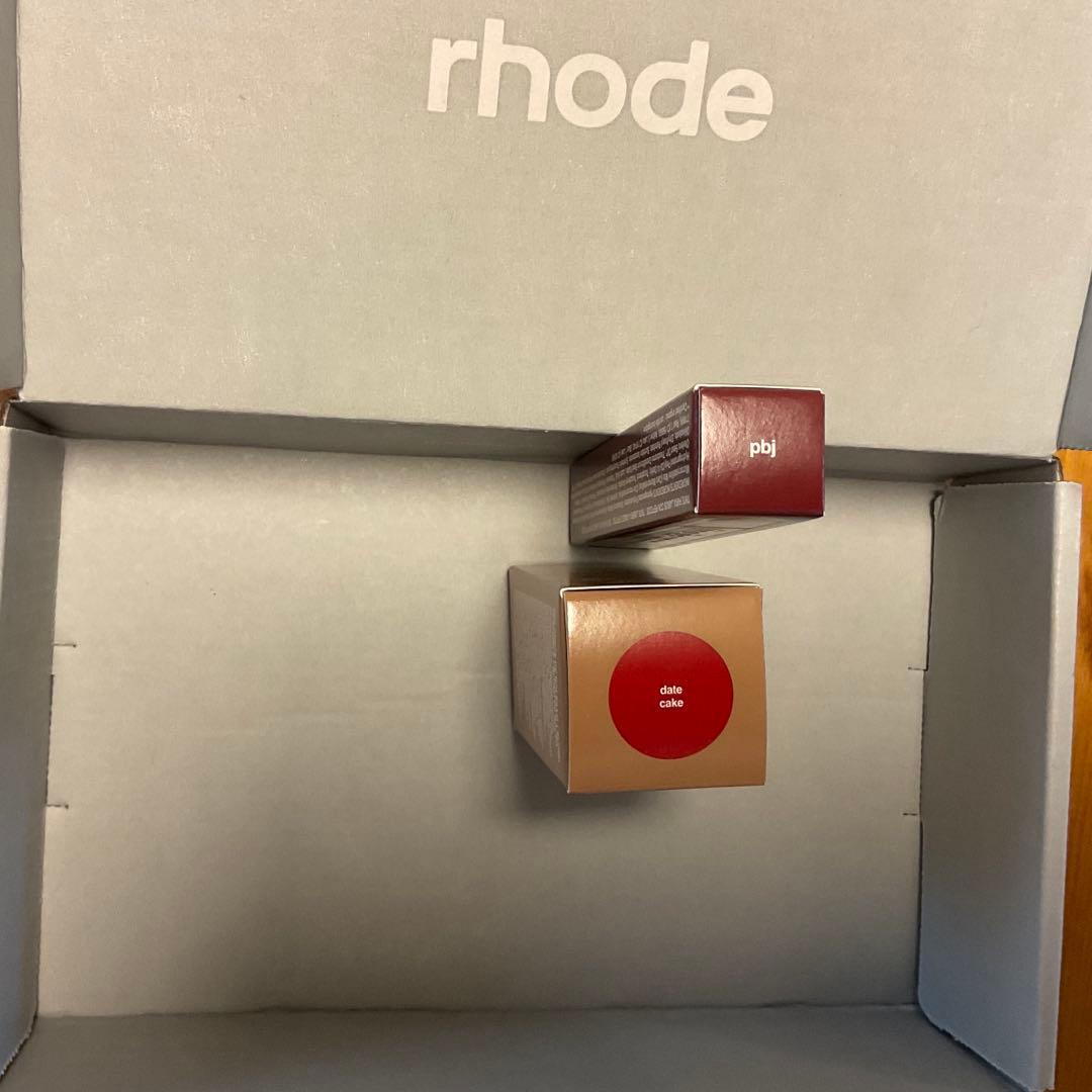 RHODE DATE CAKE ポケット ブラッシュ+ PBJリップ