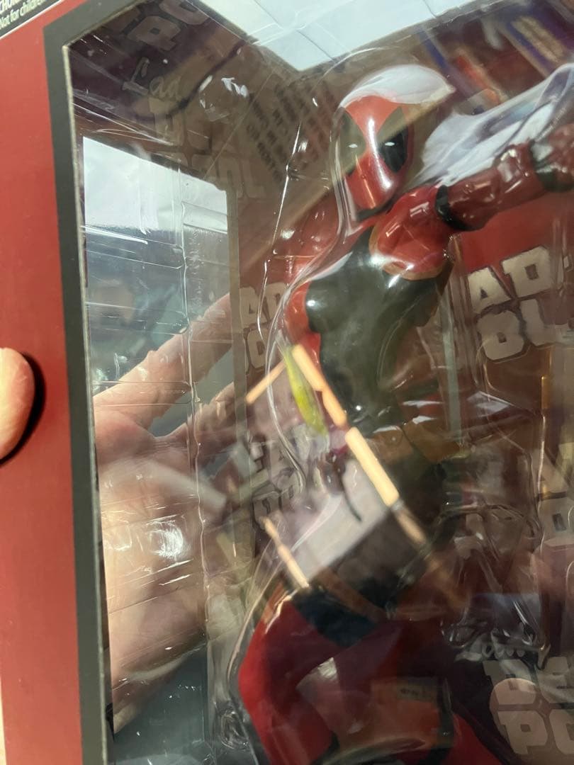 【新品未開封】レディ　デッドプール　Galleryシリーズ フィギュア