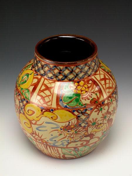 三代仁王窯 作 壺屋焼　琉球赤絵龍文壺（中）