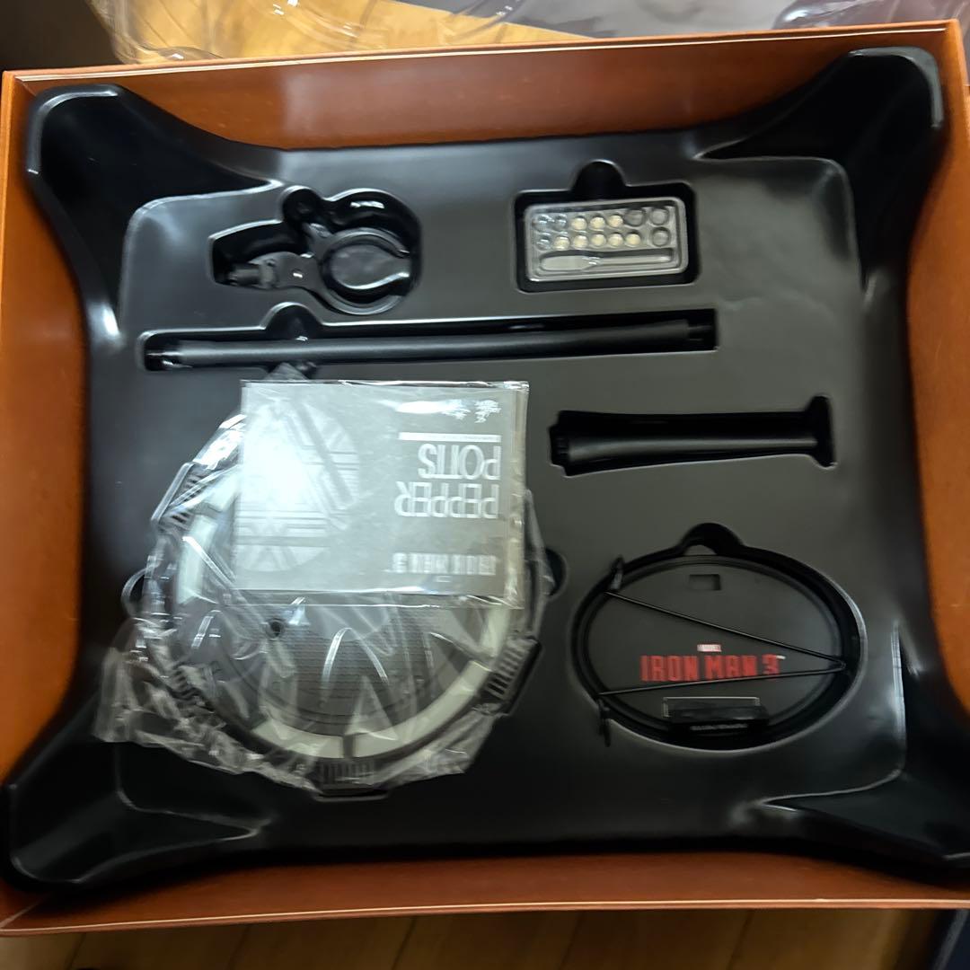 アイアンマン ペッパーポッツ& Mark IX ホットトイズフィギュア