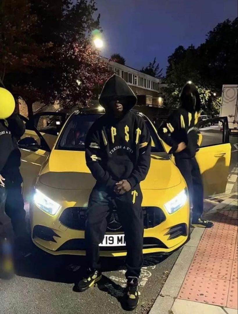 TRAPSTAR セットアップブラック　Mサイズ