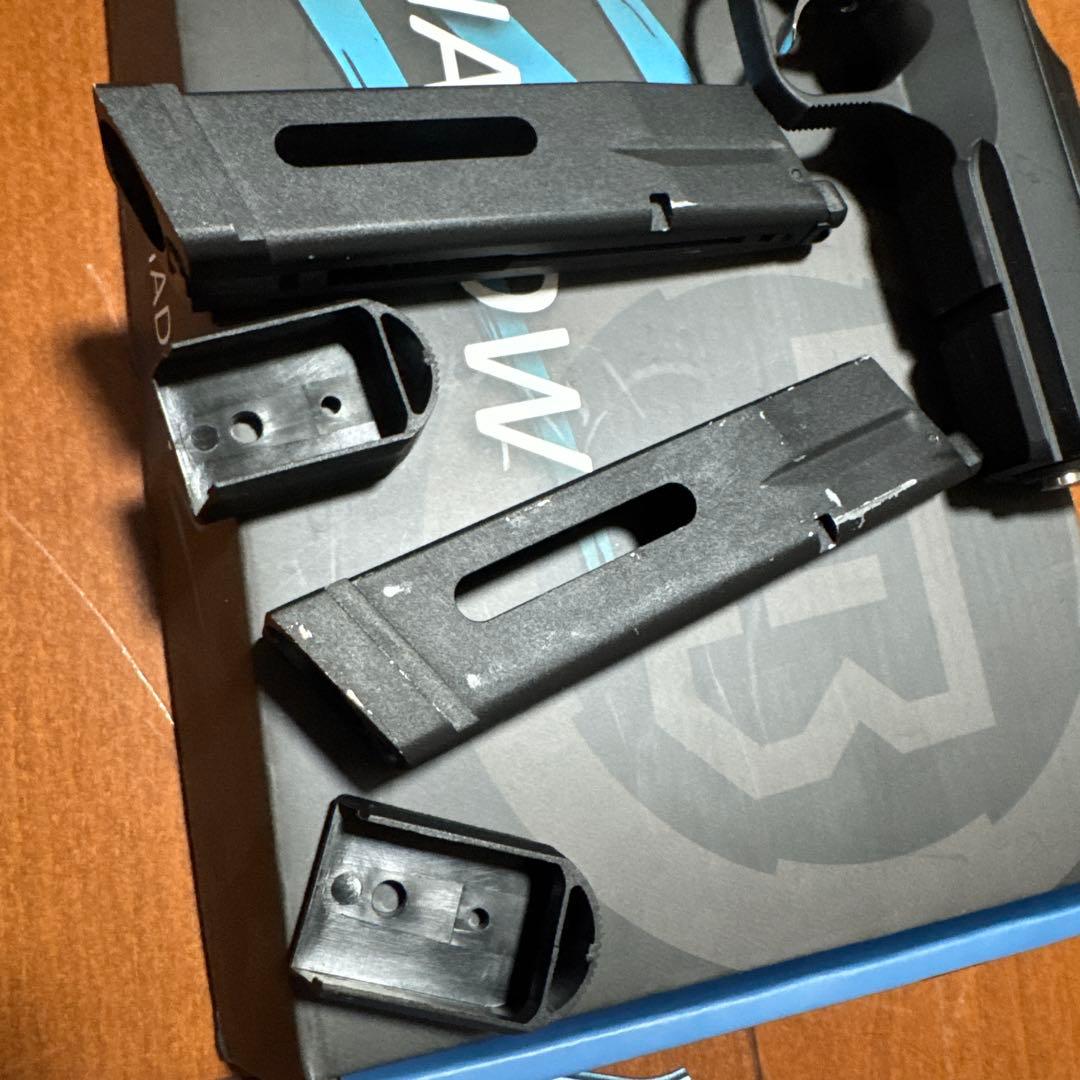 カーボネイト・CZ SHADOW 2 ガスガン ブラック/オレンジ