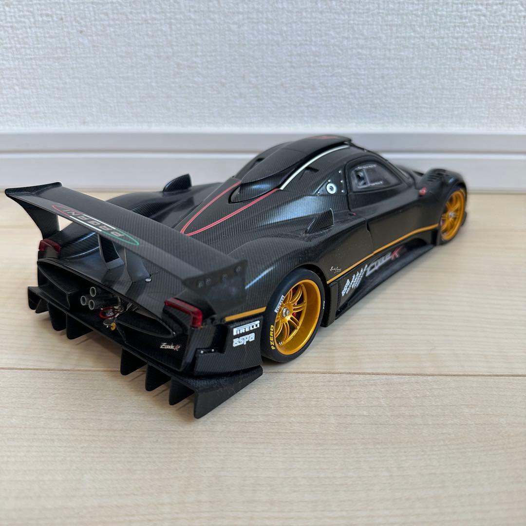 り**様 【AUTOart製】Pagani Zonda R 1/18