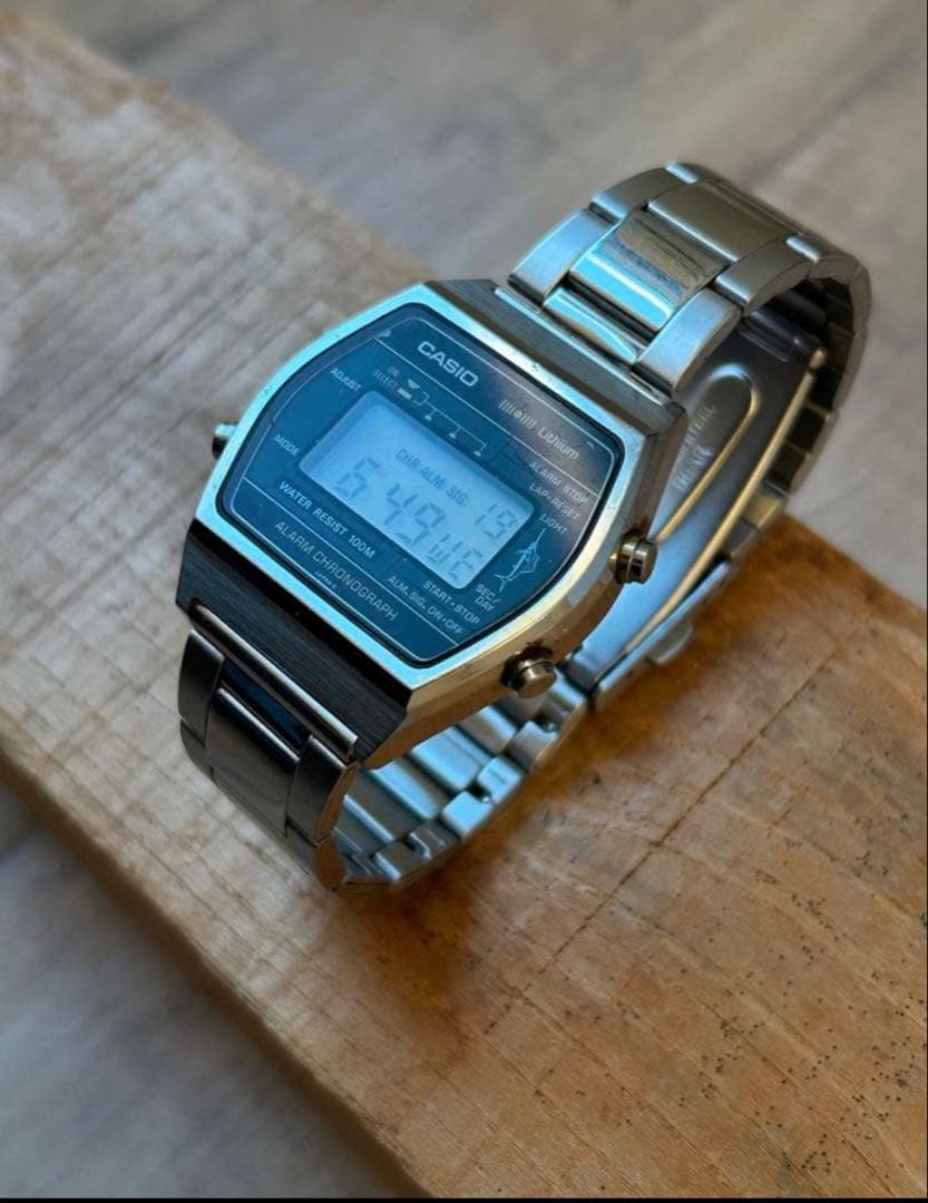 【CASIO】W-250 ヴィンテージ 整備済み　電池交換済み