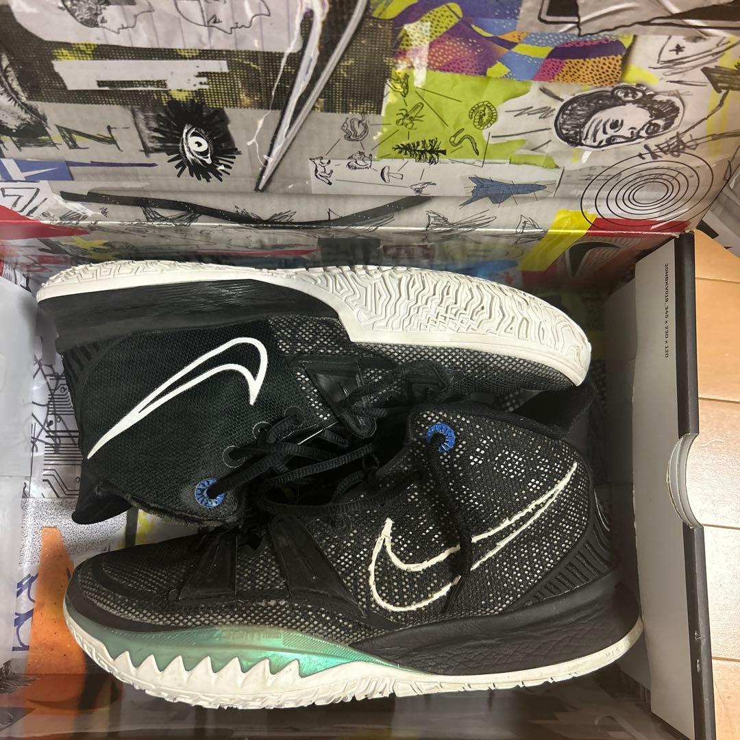 カイリー7 ブラック