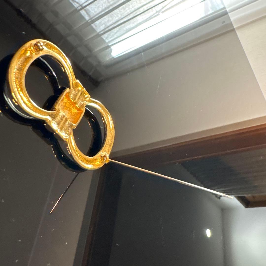 CELINE セリーヌ ピンブローチ ピンバッジ